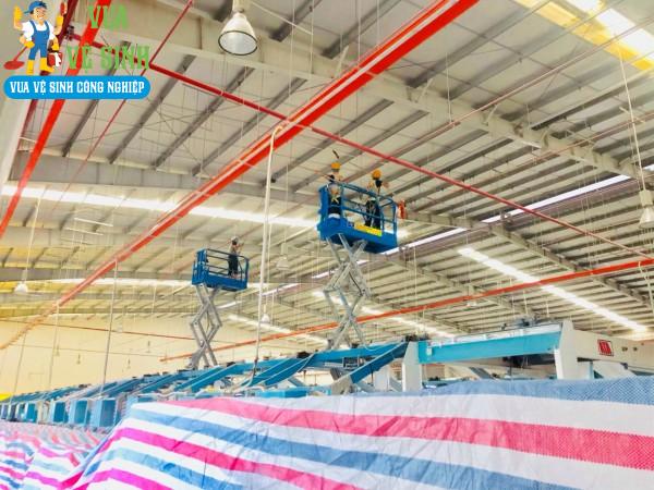 Dịch vụ vệ sinh nhà xưởng