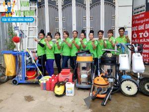 Vệ sinh công nghiệp quận 10