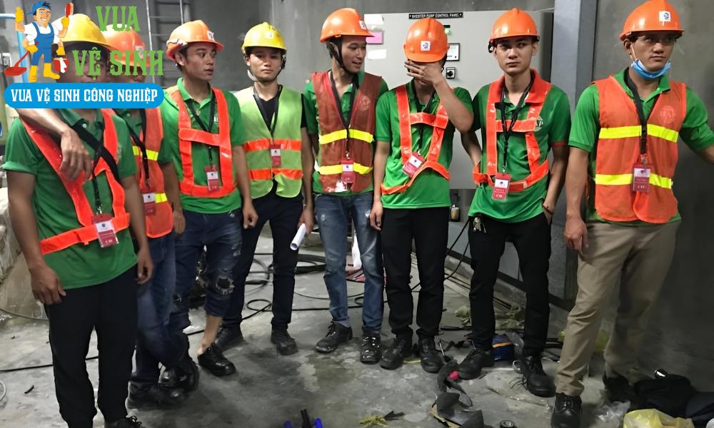 Dịch vụ vệ sinh công nghiệp quận 12