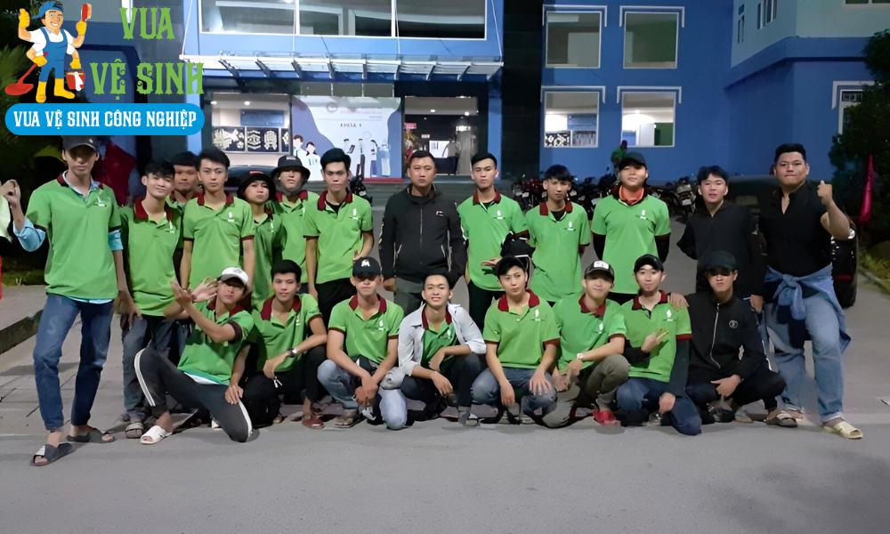 Dịch vụ vệ sinh công nghiệp quận 12