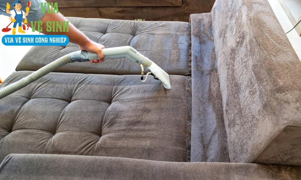 Dịch vụ giặt ghế sofa quận 12