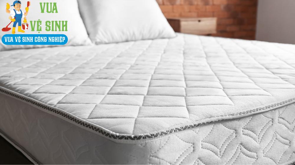 Dịch vụ giặt nệm quận 12