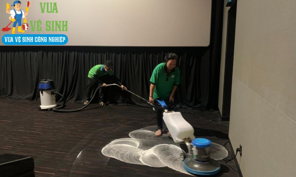 Dịch vụ giặt thảm quận 7