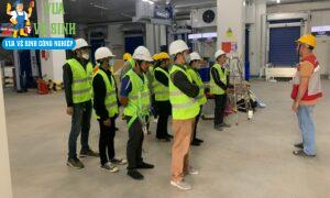 Dịch vụ vệ sinh công nghiệp Hóc Môn