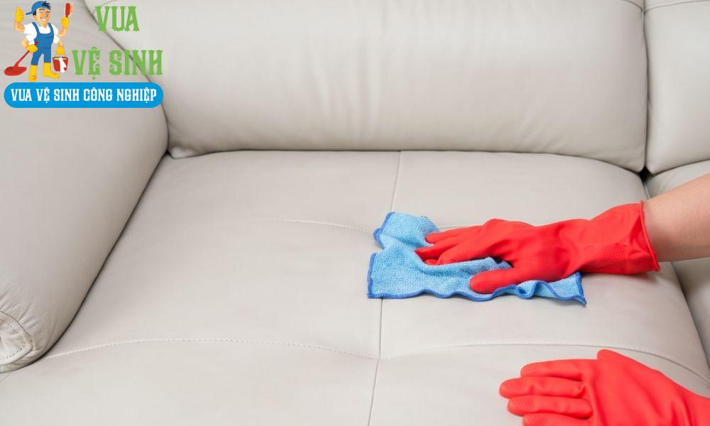 Những cách giặt sofa tại nhà đơn giản