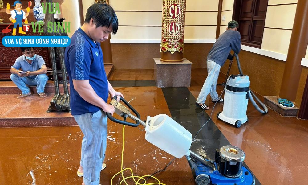 Vệ sinh công nghiệp Quận 11