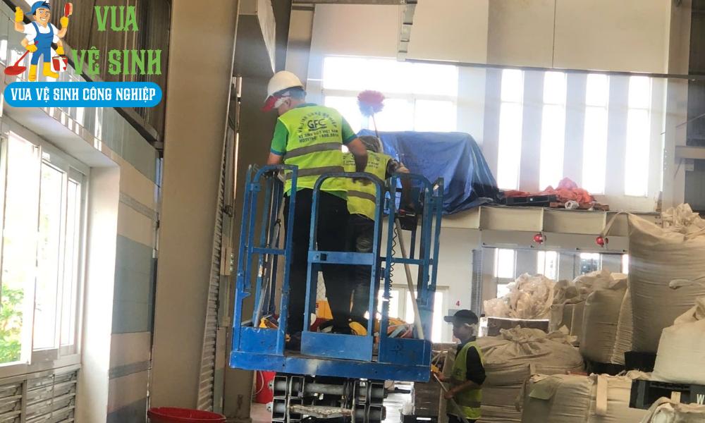 Vệ sinh công nghiệp Quận 5