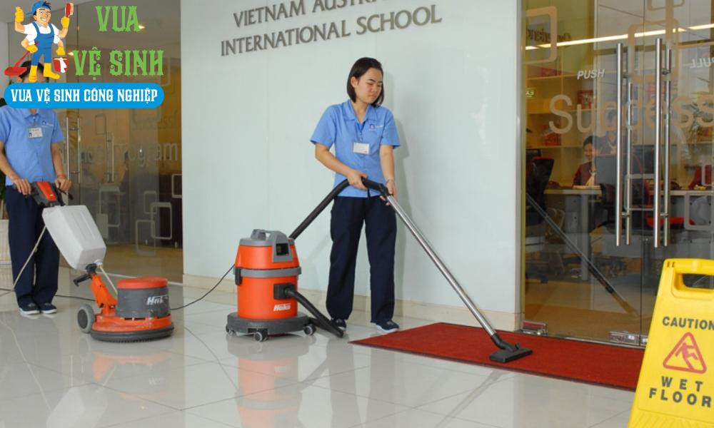 Vệ sinh công nghiệp Quận 8