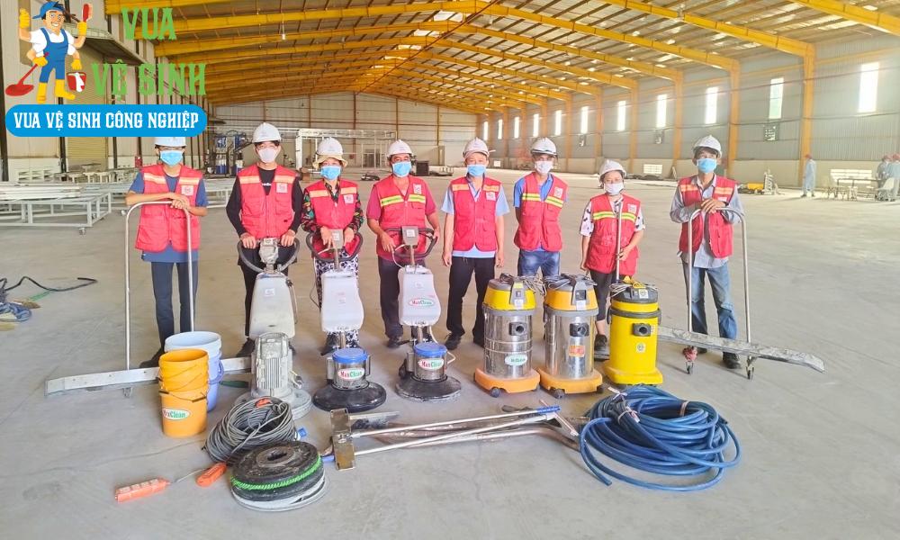 Vệ sinh công nghiệp Quận 8