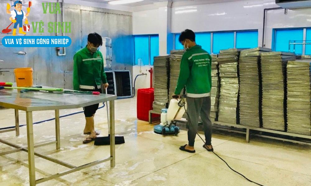 Vệ sinh công nghiệp Quận 9